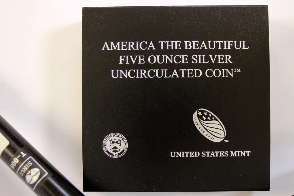 2016-P Fort Moultrie America the Beautiful 5 Ounce Silver Uncirculated NUM4388 - Image 1 of 4