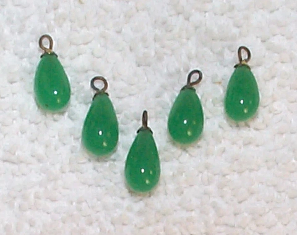Винтажный японский нефрит зеленое стекло грушевидной формы капли с латунное кольцо - 10 шт. - Изображение 1 из 1