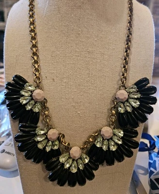 J. Collar abanico cristal multicolor negro CREW Foto 1 de 2