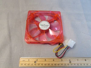 Apevia 120mm Computer Fan DF1202512SEMN Hot Pink 12V 0.20A - Picture 1 of 2