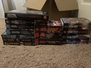 Honor Harrington David Weber Science Fiction Novel 14 Book Lot Collection War - Picture 1 of 24
