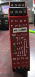🤩 ALLEN BRADLEY GUARD MASTER SAFETY RELAY MSR127TP / 4404-N23131 SER B - Picture 1 of 8