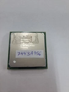 Procesador de Intel Pentium 4 3,00GHz/1M/800 MHz (SL7E4) - Imagen 1 de 1