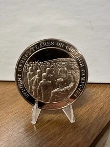 Student Unrest Flares on College Campuses 1970 - 60s Era Bronze 1 3/4" Medal  - Picture 1 of 3