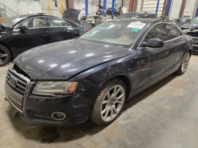 08 - 17 AUDI A5 QUATTRO Front Wiper Motor E826306 - Image 1 of 4