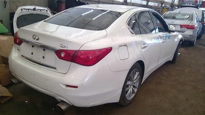 (LOCAL PICKUP ONLY) Hood Fits 14-17 INFINITI Q50 6011865 — 第 1/4 张图片