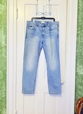 Quiksilver Men's Light Wash Denim Jeans Mens Pants Straight Leg Size 36x32 - Image 1 of 4