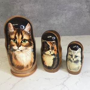 Russian Matryoshka Nesting Dolls CATS Wooden Figures - Set of 3 - Picture 1 of 7