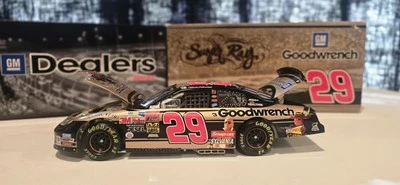 Kevin Harvick GM Goodwrench Sugar Ray GM Dealers 2003 escala 1:24 diecast 1 de 72 Foto 1 de 4