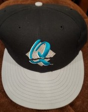 100% Wool Vintage Rancho Cucamonga Quakes Minor League Baseball, Unworn