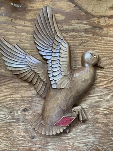 Vintage Grain Belt Beer Sign Plastic Flying Duck Advertising Wall Display - Picture 1 of 6