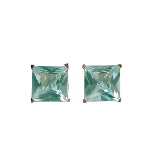 Ice Mint Green Cubic Zirconia Stud Earrings 8mm CZ 925 Sterling Silver NEW AU - Picture 1 of 3