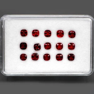 Kissen 4x4 mm.Sehr gute Farbe! Natürlicher roter Spinell Myanmar 15 Stück/4,95Ct. - Bild 1 von 6