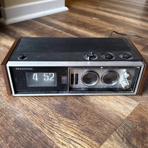 Vintage Panasonic RC-7469 Flip Radiowecker FM/AM Holzmaserung getestet Japan funktioniert - Bild 1 von 15