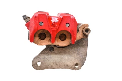 Pinza de freno delantera izquierda 17 CFMoto ZForce 500 4x4 Foto 1 de 3