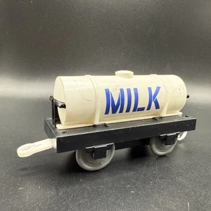 Thomas and Friends 2006 camión cisterna de leche TrackMaster plástico - Imagen 1 de 6