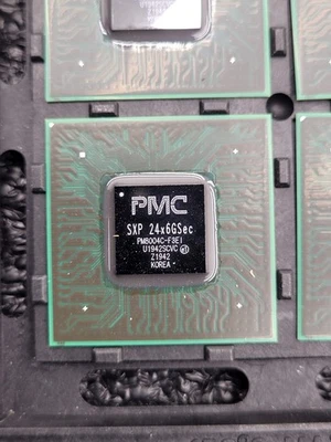 181x Microsemi PM8004C-F3EI PMC SXP 24x6GSec BGA 6GB/S 24 PUERTOS SAS EXPANSOR Foto 1 de 4