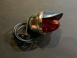 Vintage Red Bicycle Light - Wired - New Old Stock - Picture 1 of 2