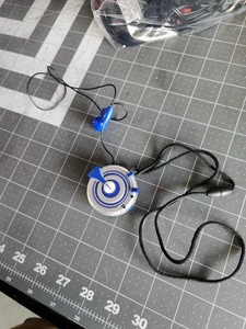 Reproductor de auriculares Hit Clips con Nikki Cleary - Imagen 1 de 6