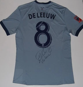 MICHAEL DE LEEUW signed (CHICAGO FIRE) MLS SOCCER autographed jersey W/COA - Picture 1 of 2