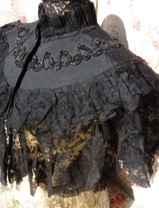 ANCIEN COLLET orné de DENTELLE de CHANTILLY et PERLES de JAIS fin XIXe - Picture 1 of 23