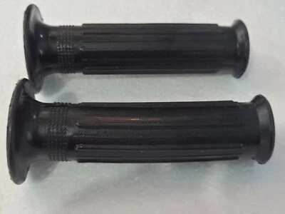 SUZUKI A100 GP100 GP125 TS100 TS125 RUBBER HANDLE BARS GRIPS SET Foto 1 de 4