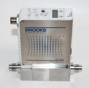 Controlador de flujo másico Brooks GF125CXXC GF125C-101413 N2, 92 SCCM - Imagen 1 de 8
