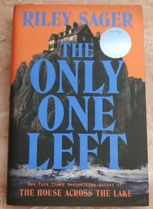 The Only One Left Riley Sager Thriller Book Club Summer 2023 Hardcover W/ Dustco - Picture 1 of 24