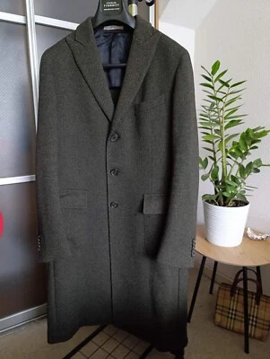 CC COLLECTION ABRIGOS DE LANA CORNELIANI PARA HOMBRE Foto 1 de 4