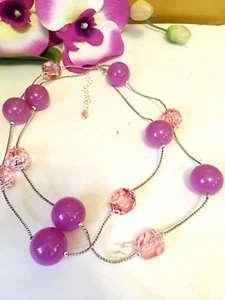 Collar Avon Lucite BARBIE Rosa Cuentas Redondas y Facetadas en Cadena de Plata 40" NUEVO - Imagen 1 de 3