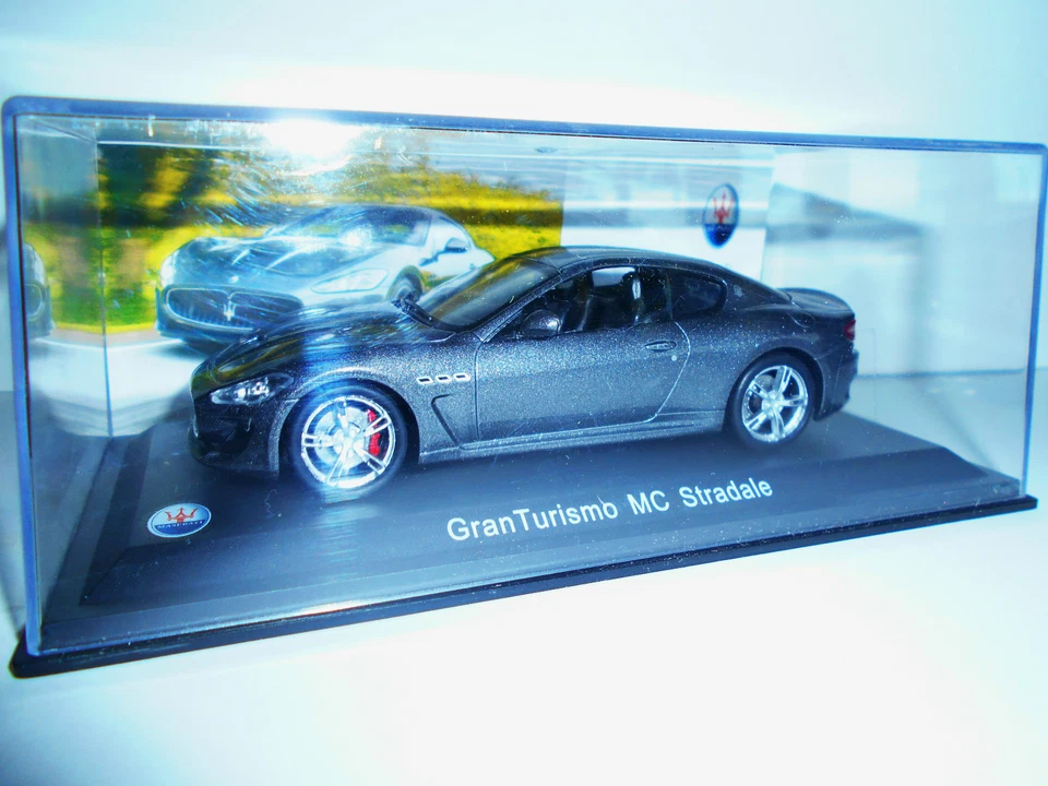N 2) DIE CAST GRANTURISMO MC STRADALE  MASERATI  1:43 - Immagine 1 di 1