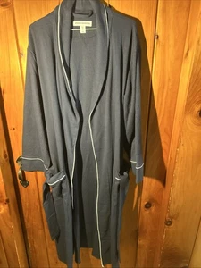 NWT Amazon Essentials Men's Comfortable Waffle Bathrobe-Navy w White Accents M-L - Picture 1 of 10
