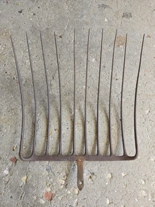 Vintage HAY & POTATO Pitch Fork 10 Tine Old Farm Tool Pitchfork Garden decor - Picture 1 of 5