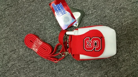 North Carolina State Wolfpack NC St Purse Plus Phone ID Case Wallet Charm 14 red Cover