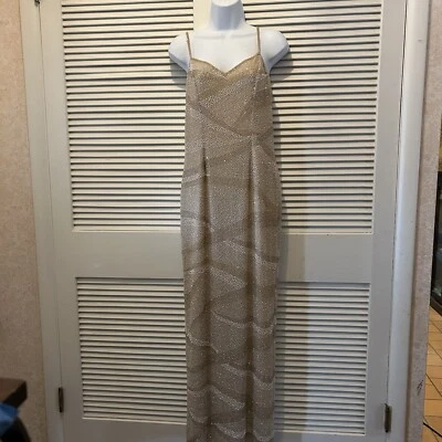 Maxi Vestido de Baile de graduación Vintage Escala de Seda Con Cuentas Pesadas Geométrico Y2K Beige Melocotón Foto 1 de 4