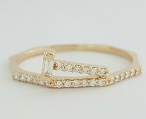 0.2 ct 18K Rose Gold Baguette & Round Cut Diamond Stackable T Ring