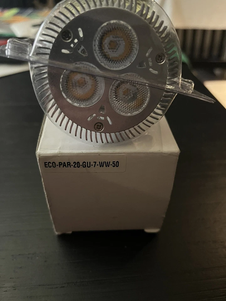 TCP LED-PAR-20-GU-7-WW-50 - Image 1 of 2