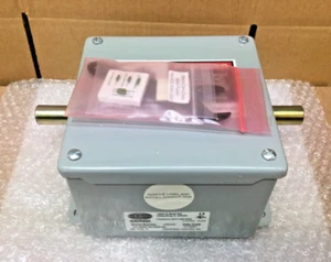 CAMCO DETSACO CT-6004-10-ADO-03 120VAC ELECTRO CAM ROTARY CAM SWITCH NEW IN BOX - Picture 1 of 8
