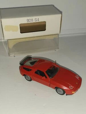 PORSCHE 928S NZG MODEL N°2620 SCALA 1/43 - Immagine 1 di 4