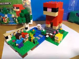 LEGO Minecraft 21153 The Wool Farm Building Mostly Complete - Picture 1 of 7