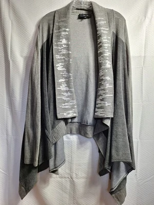 Cárdigan drapeado delantero abierto Miss Me talla L gris lentejuelas boho chic glamour look por capas Foto 1 de 4