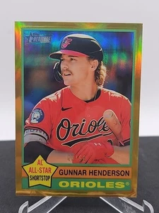 2025 Topps Heritage GUNNAR HENDERSON bordo oro cromato 48/50 -ORIOLES- #174 - Foto 1 di 2