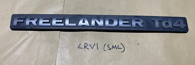 Distintivo portellone posteriore Land Rover Freelander 1 2004 - 2006 2.0 Td4 - 24134 ABS - Immagine 1 di 2