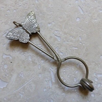 HERVORRAGENDER & GROSSER ANTIKER ROCKHEBER SCHMETTERLING DESIGN (#31) - Bild 1 von 4