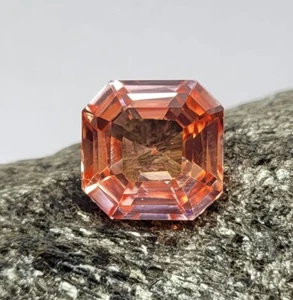 Natural Padparadscha Sapphire 12 Ct Certified Loose Gemstone Octagon cut W449 - Picture 1 of 11