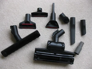 9 Teile Staubsauger universal Zubehör Düsen für Teppich Laminat Adapter Polster - Bild 1 von 5