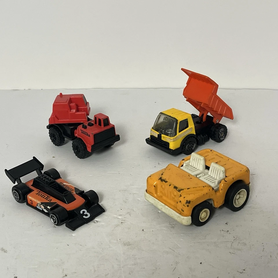 复古 Tonka 4 件装 - 设计品牌和型号 — 第 1/4 张图片