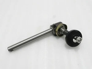 NEW MASSEY FERGUSON 1035 RIGHT HAND FRONT SPINDLE SHAFT (NEW MODEL) #T150 - Picture 1 of 4