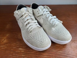 Nike Mens Dunk Flyknit Low White Lightweight Shoes Sneakers Rare Size 8.5 - Picture 1 of 10