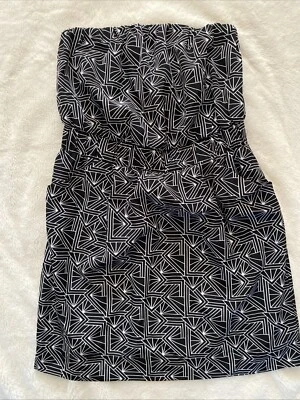 a.n.a A New Approach Vestido Blusa Sin Tirantes Negro Blanco Estampado Geométrico Pequeño P Foto 1 de 4